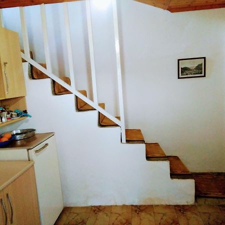 Bed & Breakfast Josiph Берат Екстер'єр фото
